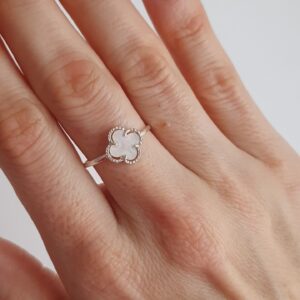 Anillo Trebol Nacar